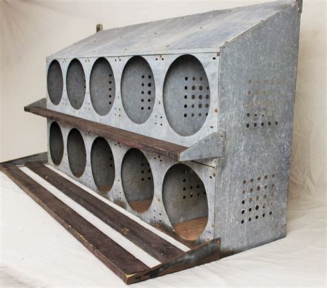 round metal nest box|galvanized nesting boxes for sale.